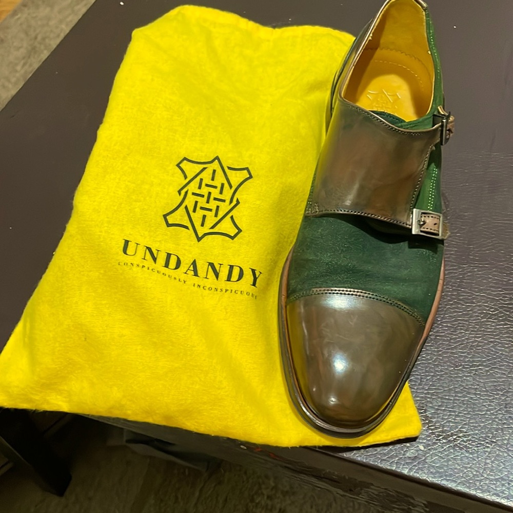 Undandy two tone shoes size 40